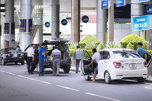 taxi duy xuyên